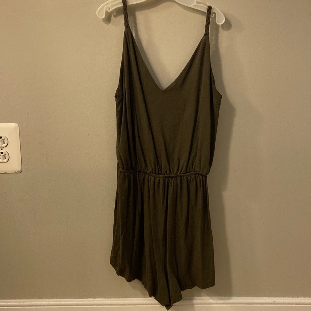 Audrey 3+1 Olive Green Romper Small